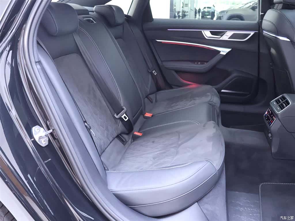 Audi A6L, 2024 22
