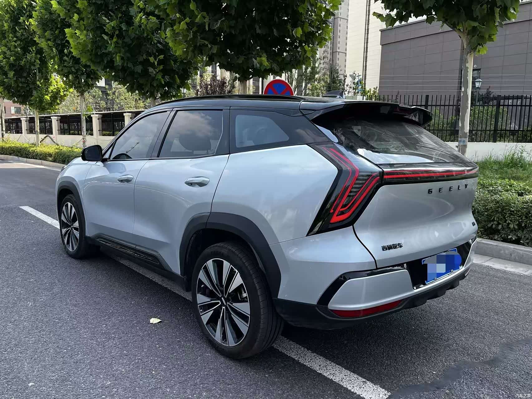 Geely Boyue, 2025 7