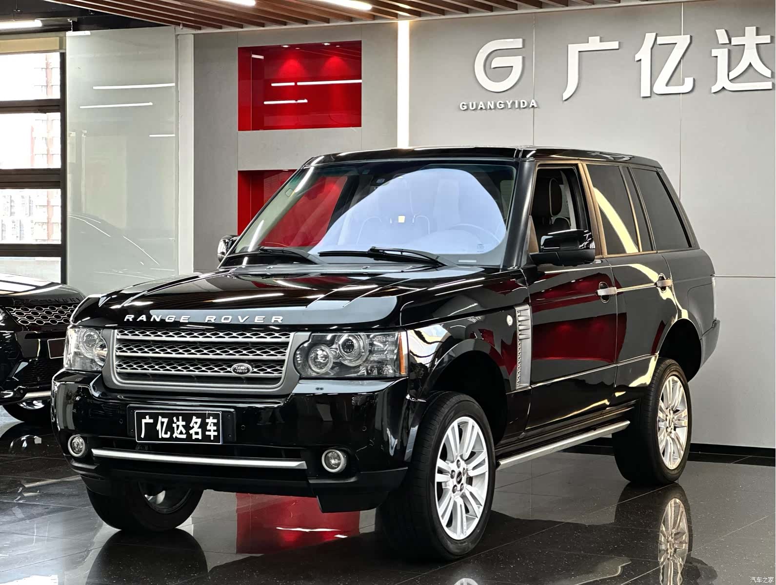 Land Rover Range Rover, 2011 1