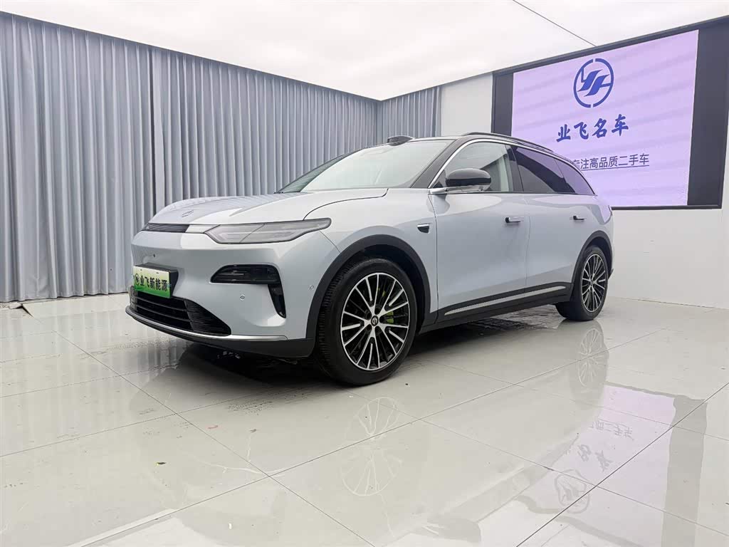 Leapmotor C11