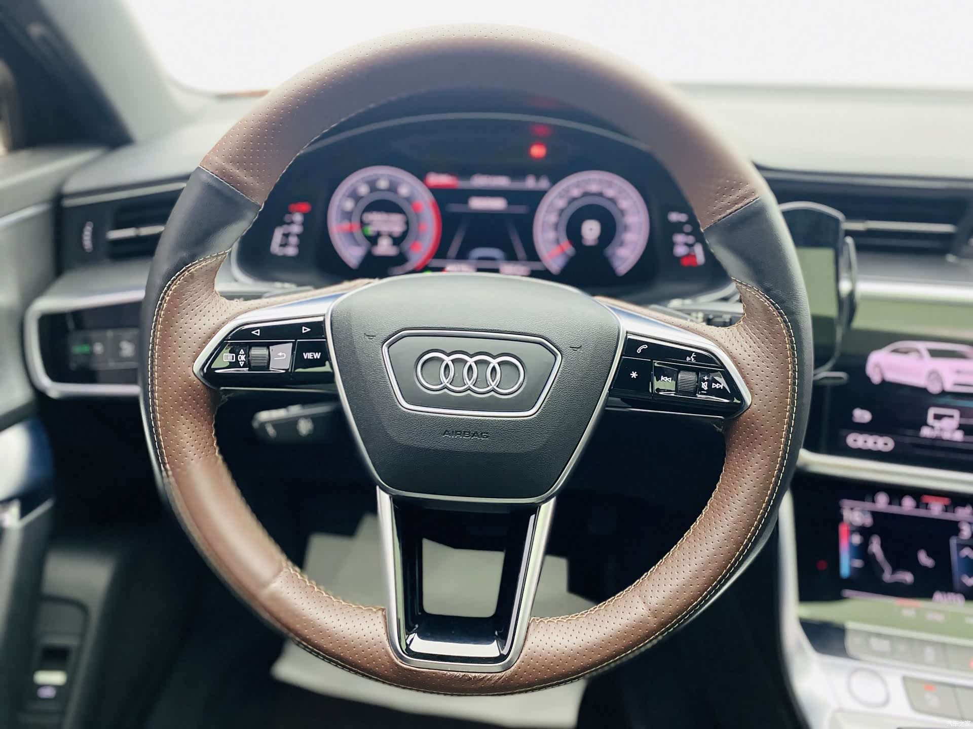 Audi A6L, 2019 8