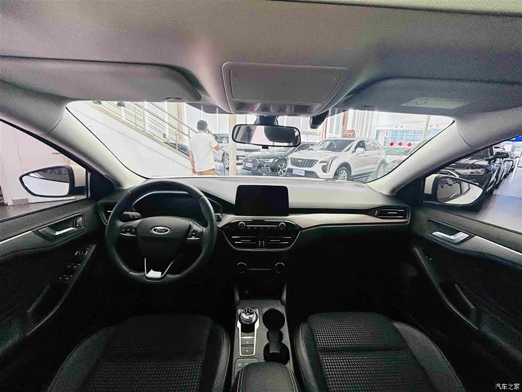 Ford Focus, 2020 14