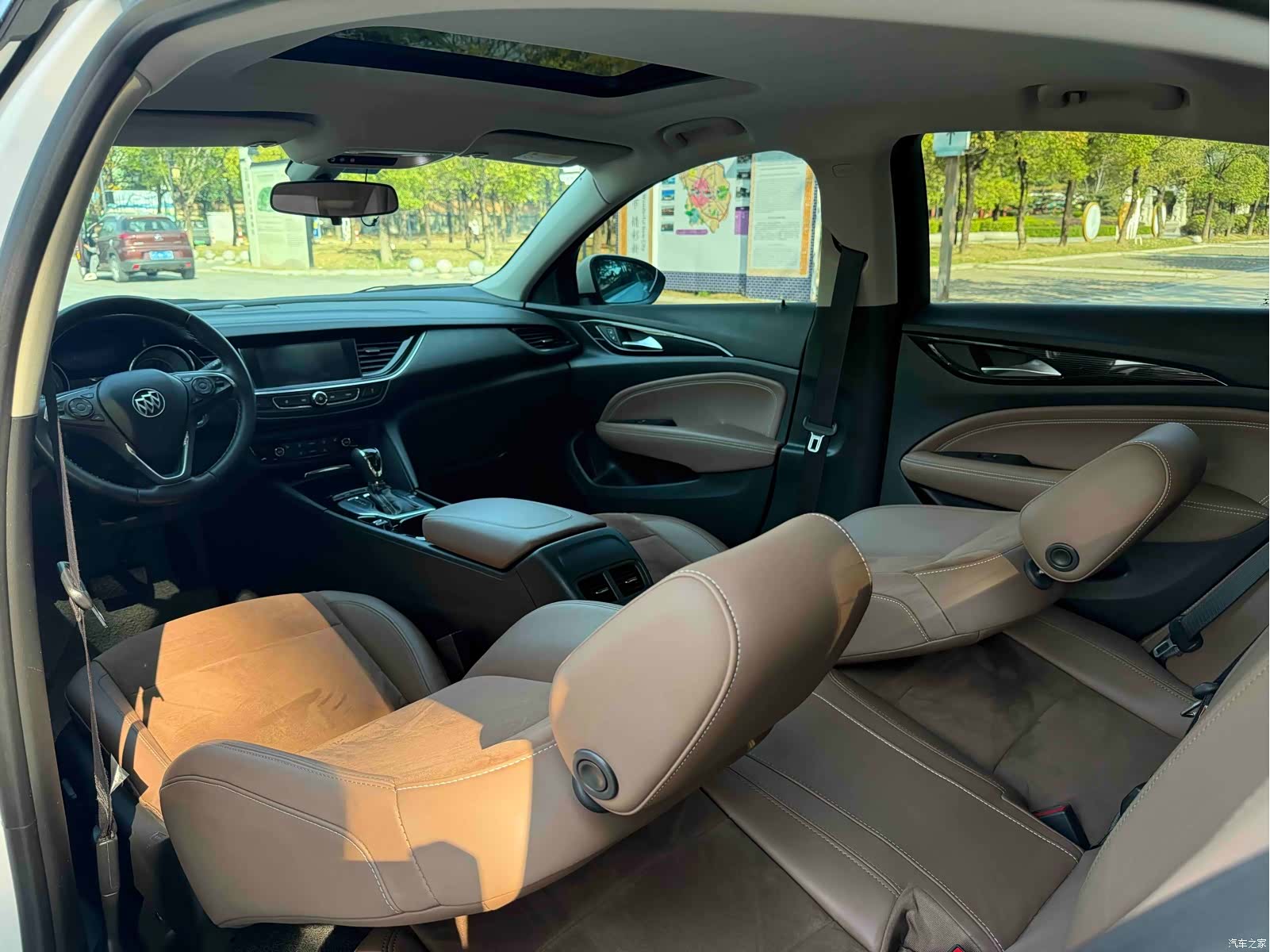 Buick Regal, 2019 18