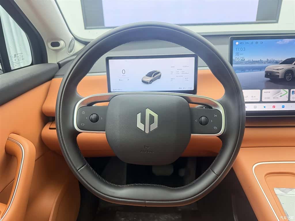 Leapmotor C10, 2025 11