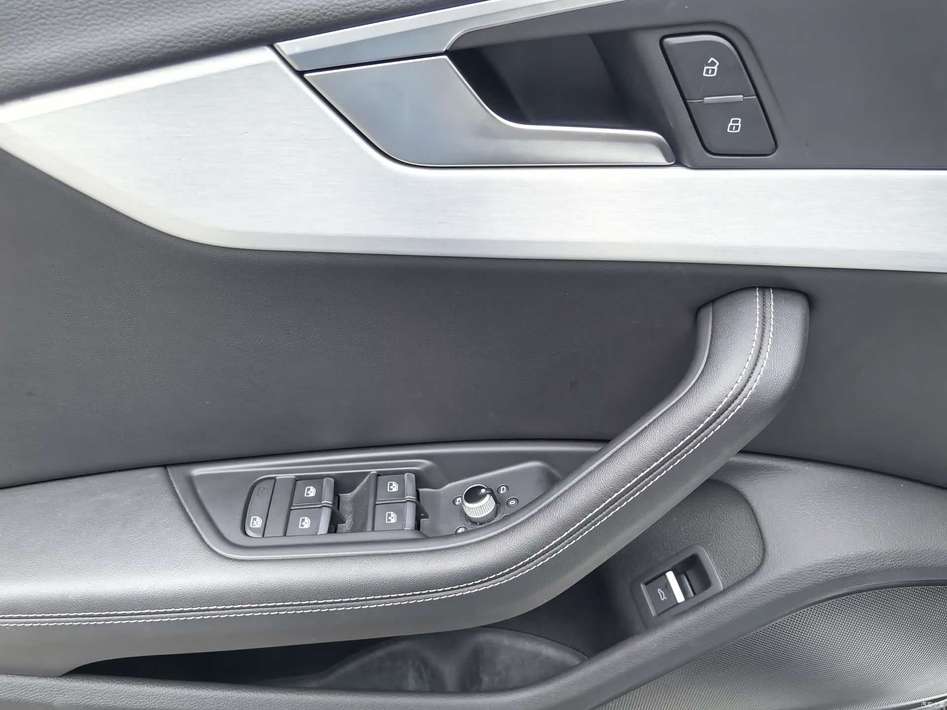 Audi A4L, 2023 14