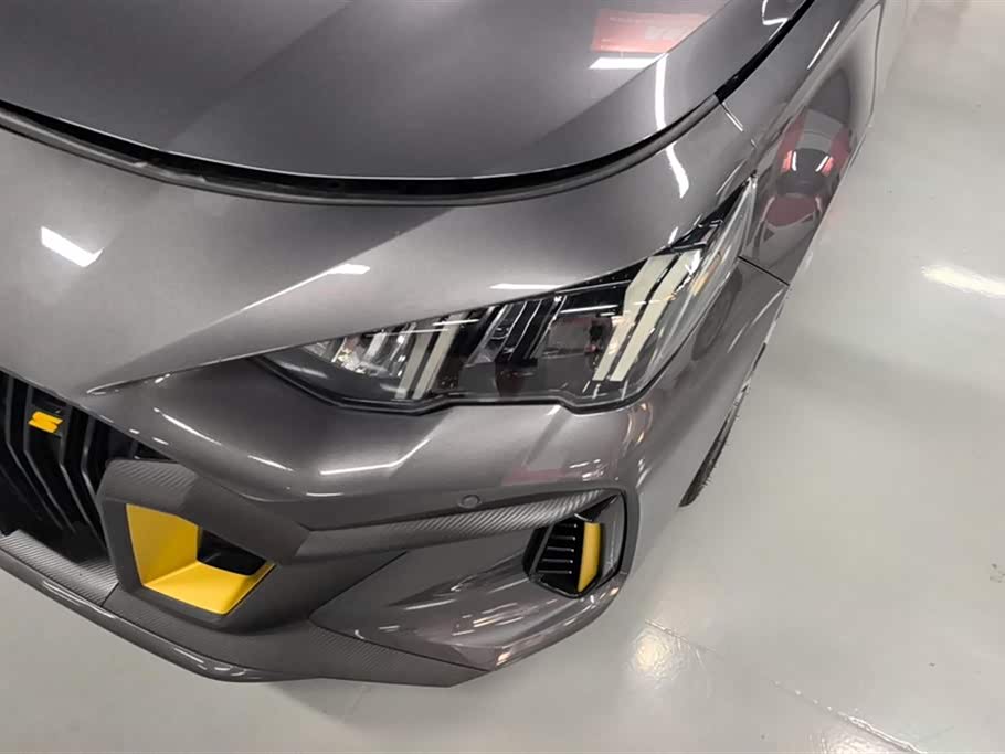 Trumpchi Shadow Leopard