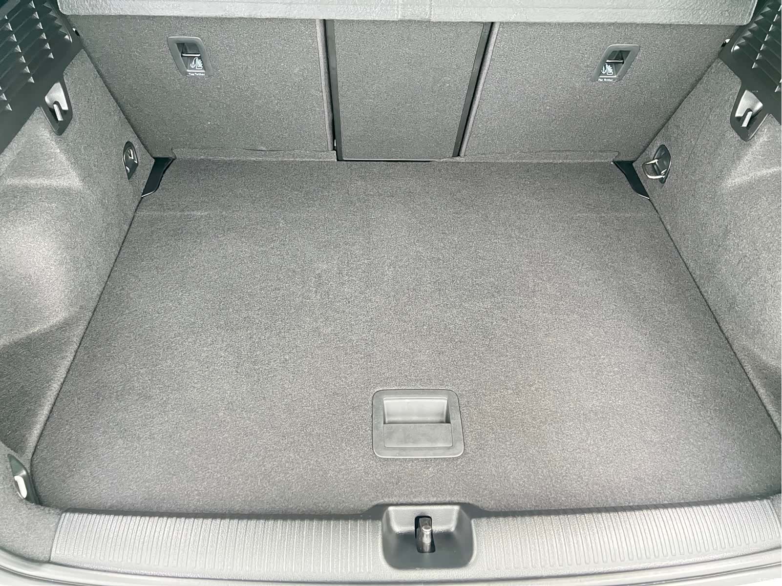 Audi Q2L, 2022 20