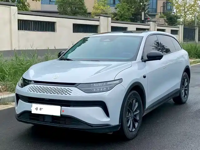 Leapmotor C11 2023 — купить из Китая под заказ