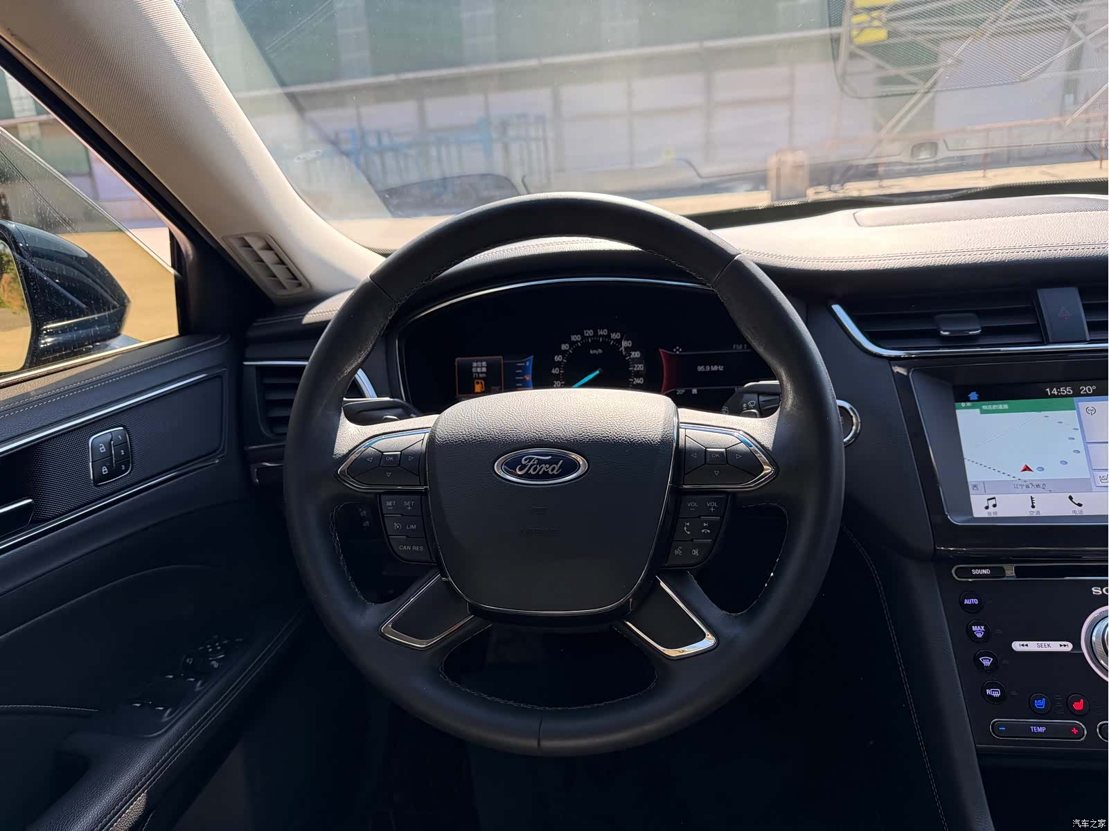 Ford Taurus, 2017 12