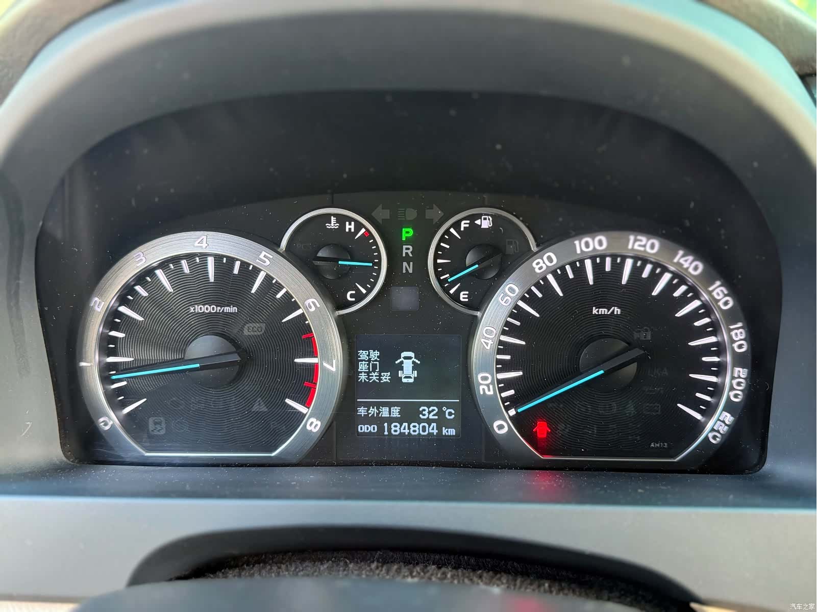 Toyota Alphard, 2014 15