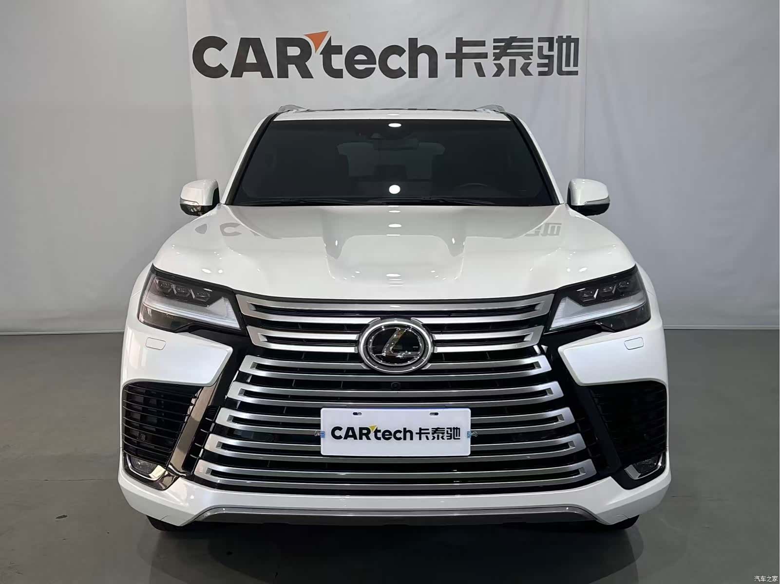 Lexus LX, 2024 2