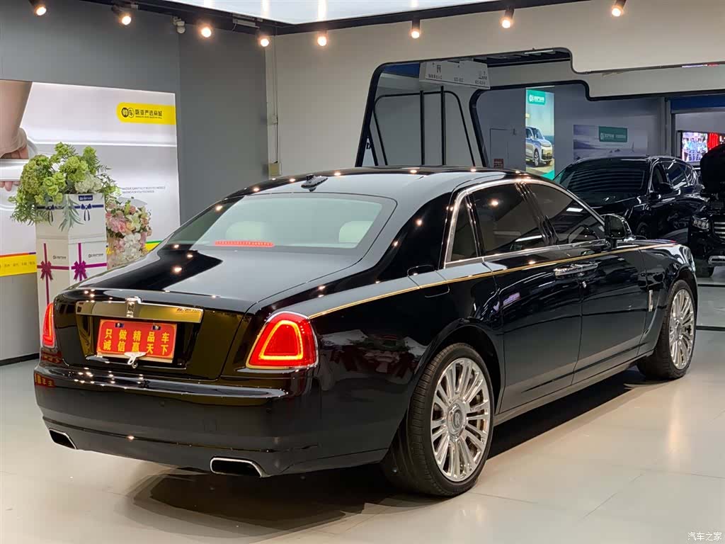 Rolls-Royce Ghost, 2012 4