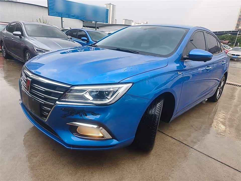 Roewe i5
