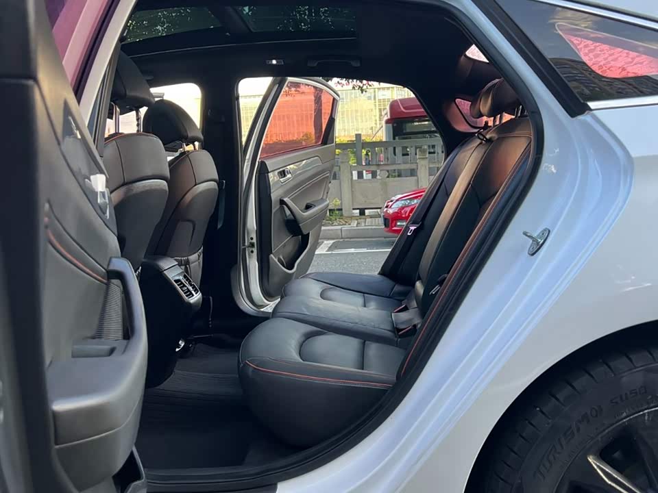Hyundai Sonata Hyundai Sonata