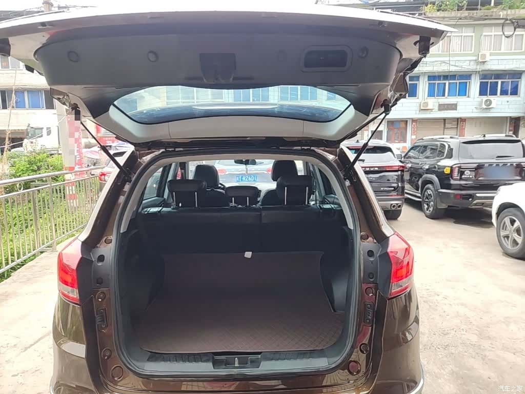 Chery 5, 2016 19