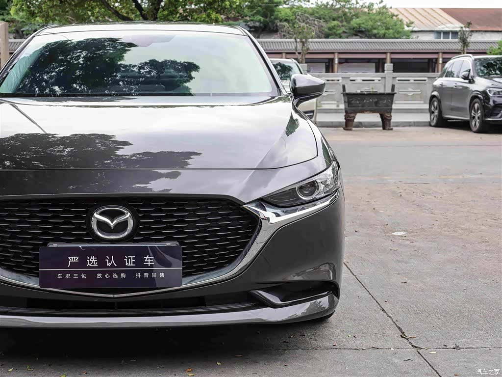 Mazda Mazda3, 2023 22