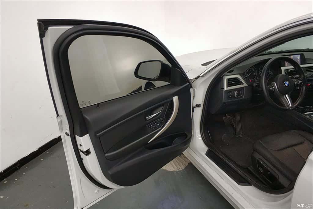 BMW 3 Series, 2014 7