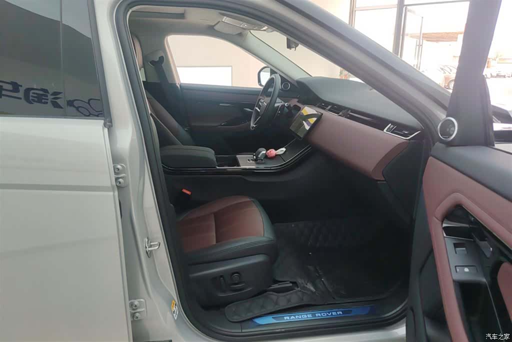 Land Rover Range Rover, 2025 8