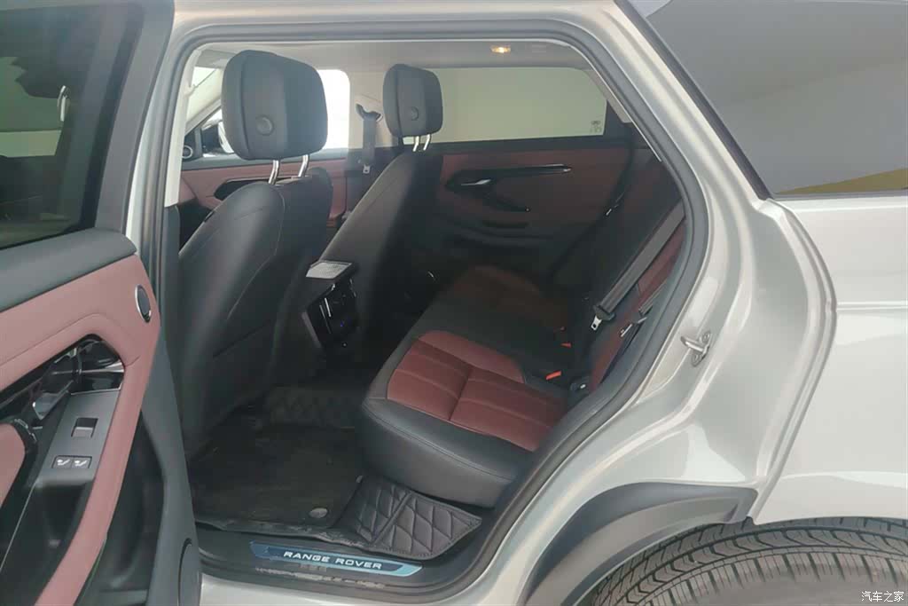 Land Rover Range Rover, 2025 11