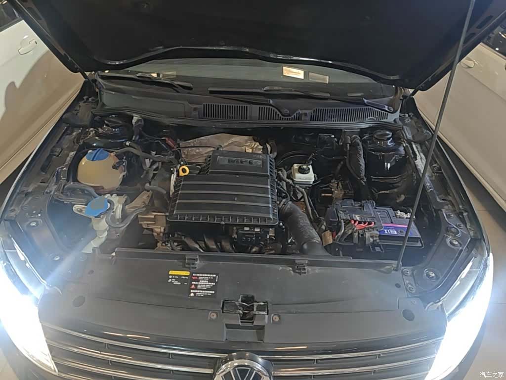 Volkswagen Lavida, 2016 20