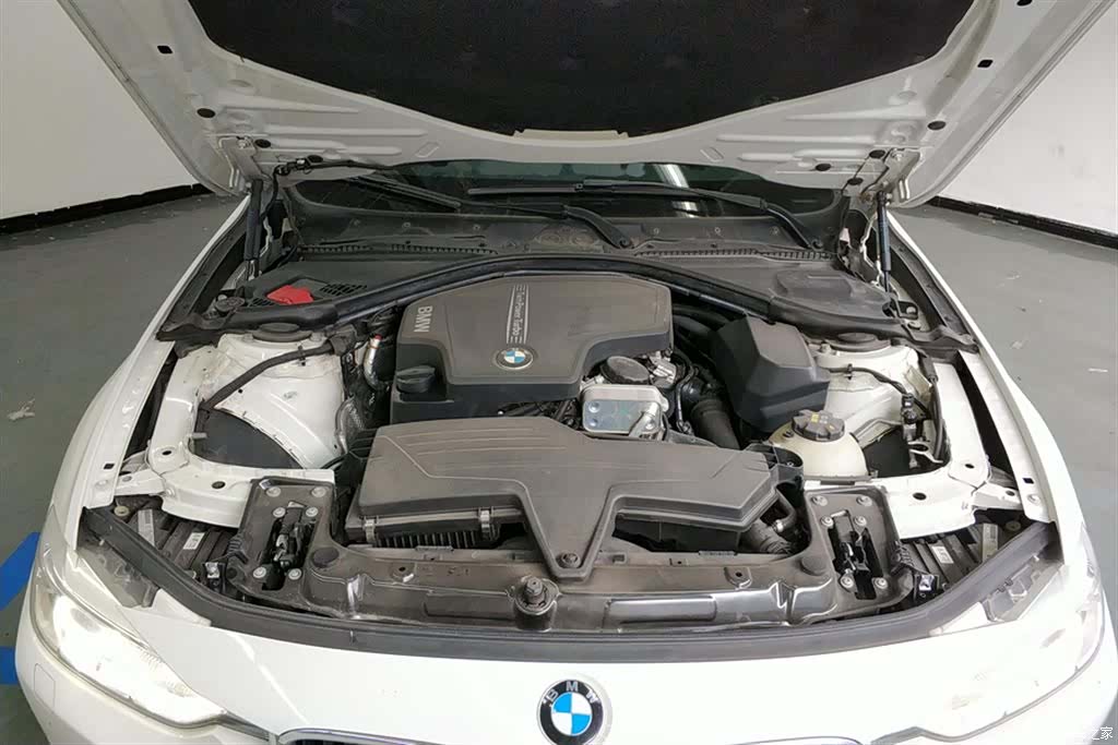 BMW 3 Series, 2014 10