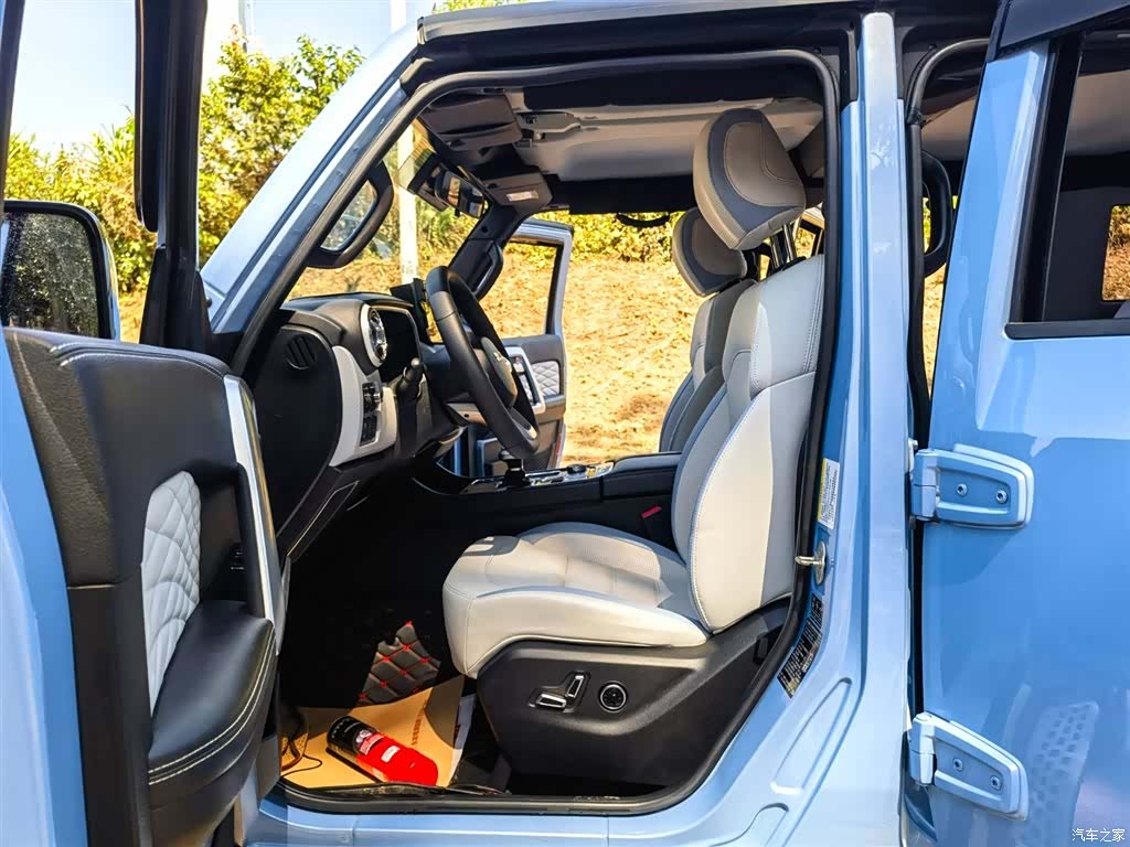 BAIC BJ40, 2023 9