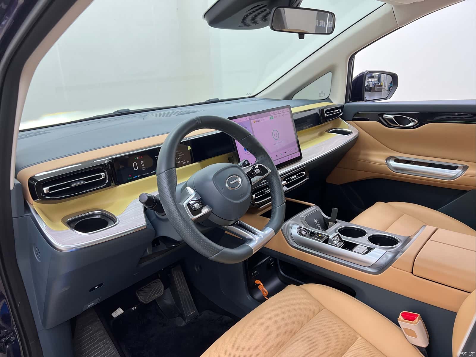 Trumpchi E8, 2023 14
