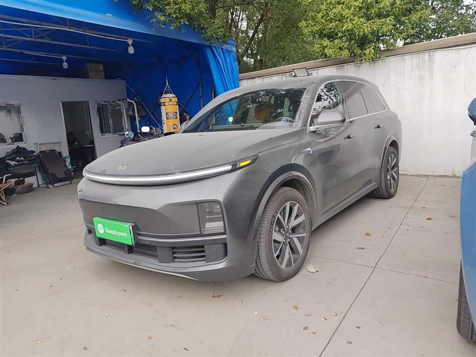 Li Auto Ideal L8