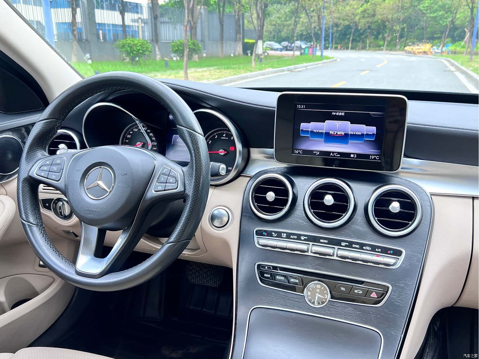 Mercedes-Benz C-Class, 2018 18