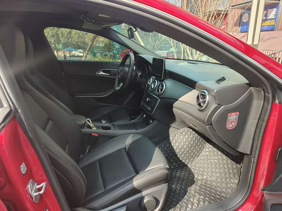 Mercedes-Benz CLA (Import) 2016, фото 11