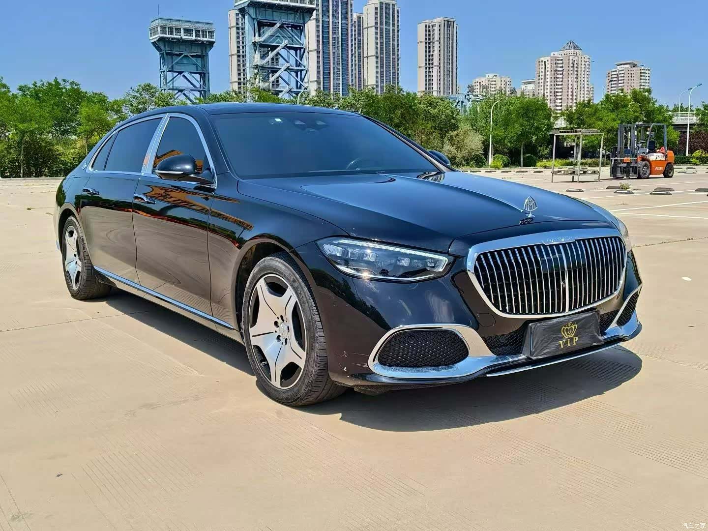 Maybach S-Class, 2023 3