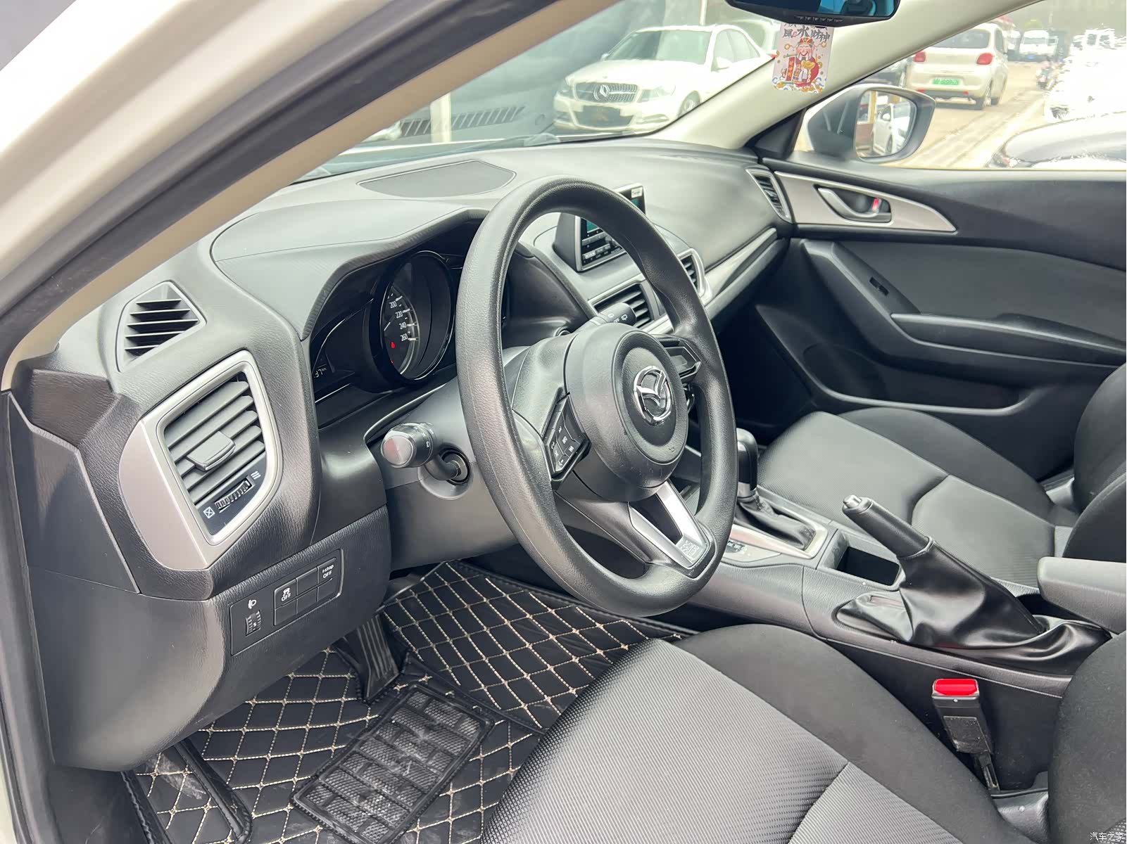 Mazda Mazda3, 2018 6