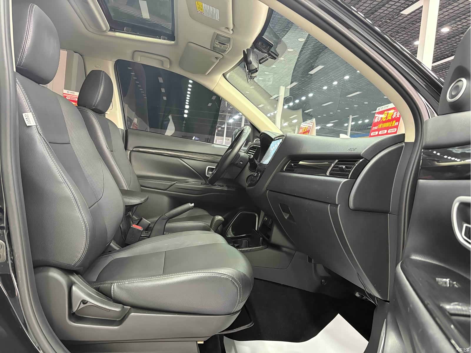 Mitsubishi Outlander, 2017 18