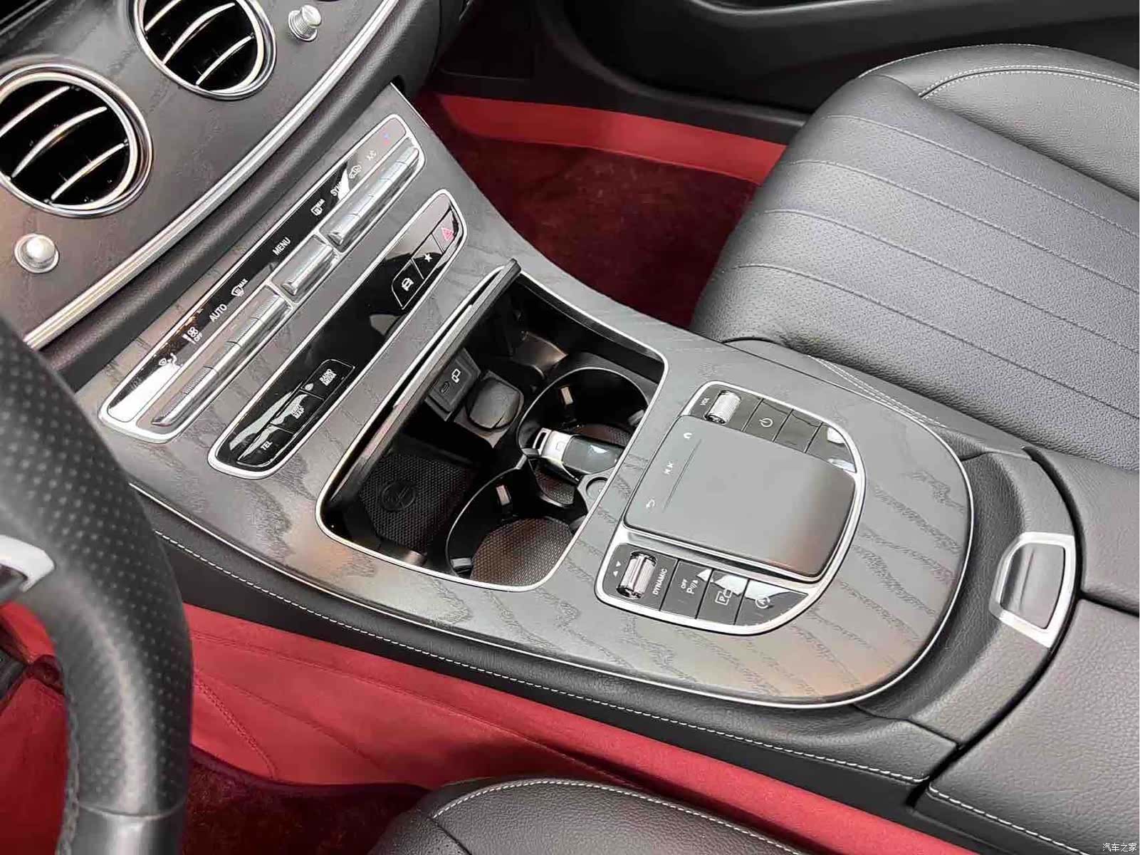 Mercedes-Benz E-Class, 2024 20