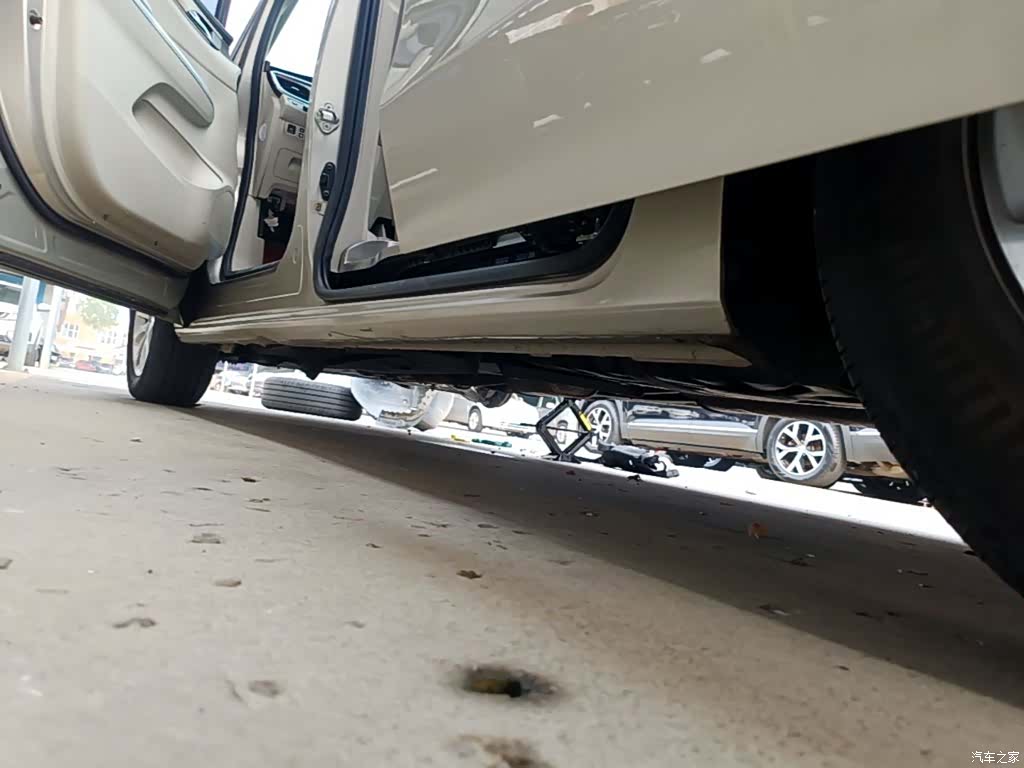 Buick GL8, 2019 22