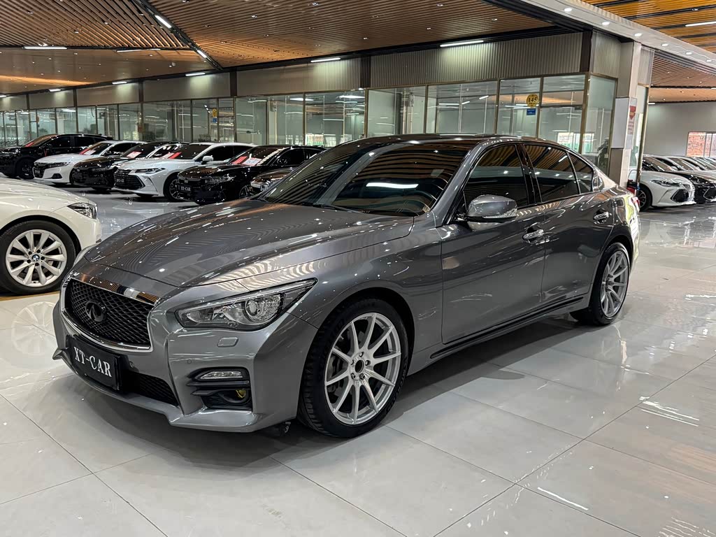 Infiniti Q50L