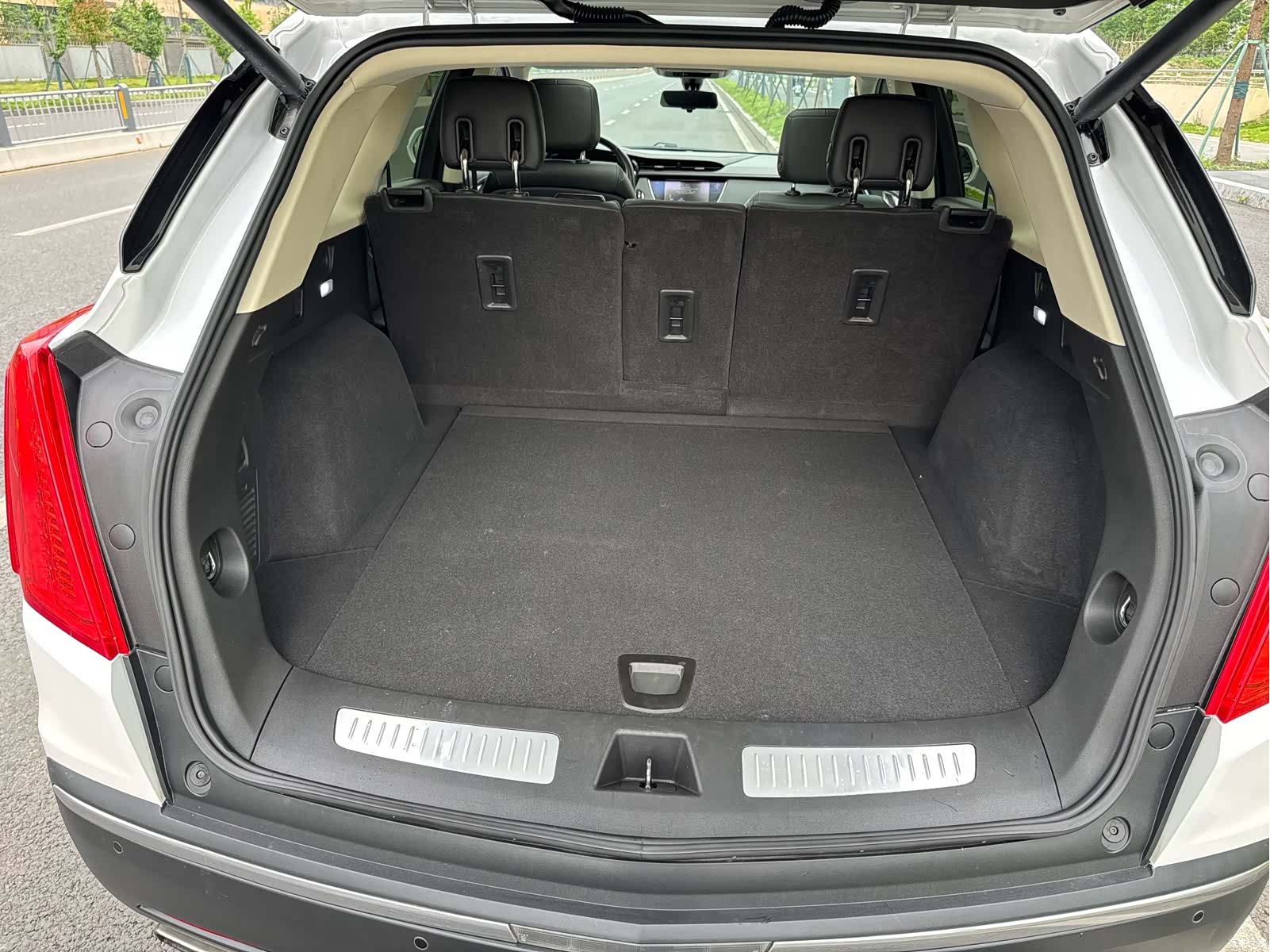 Cadillac XT5, 2017 12