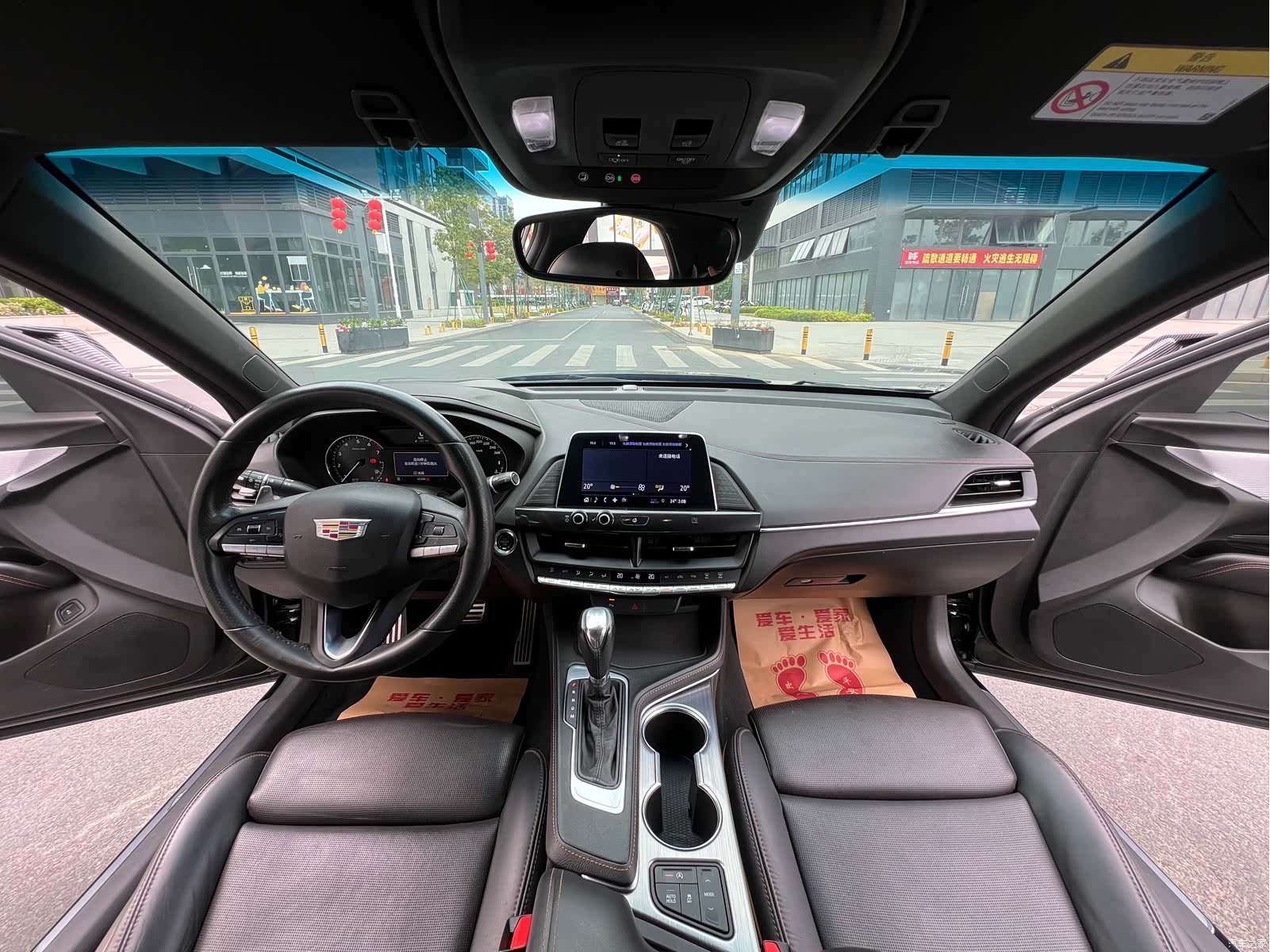 Cadillac CT4, 2021 13