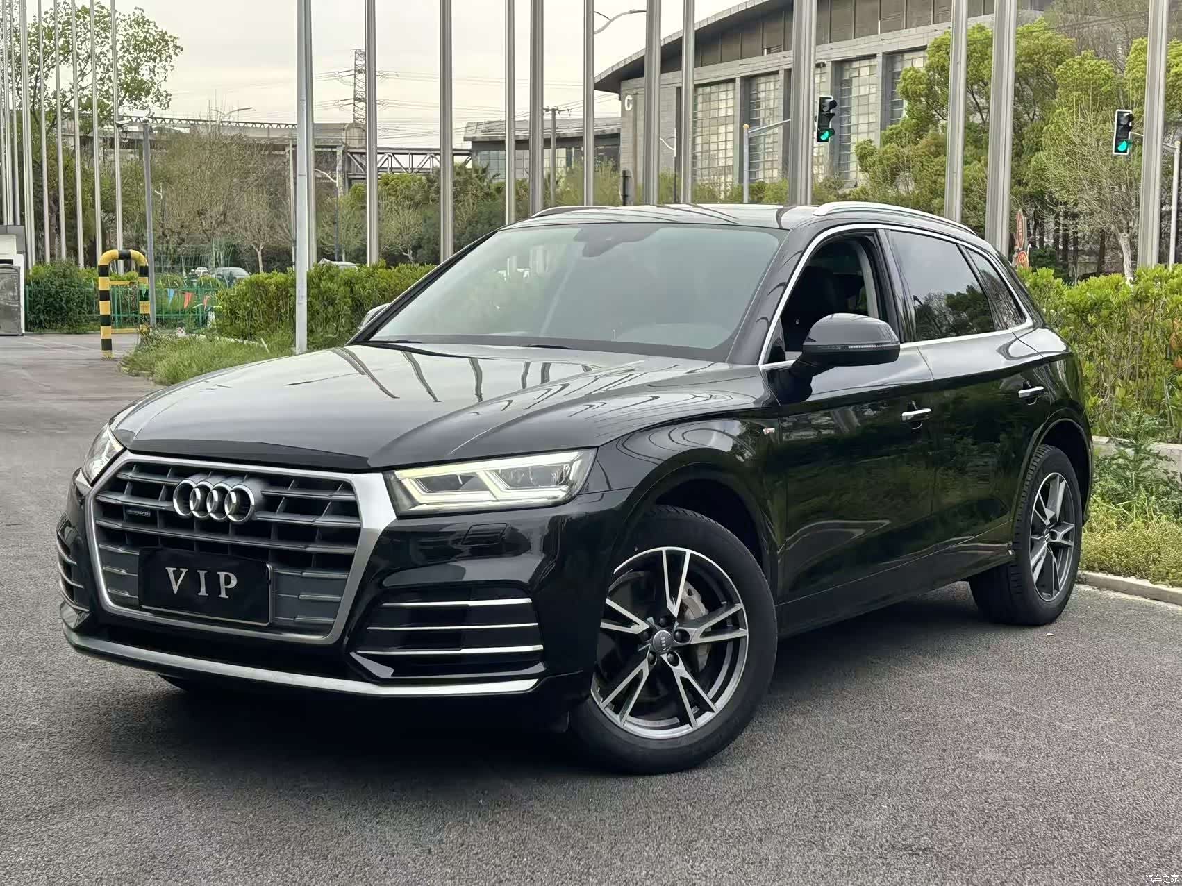 Audi Q5L, 2020 1