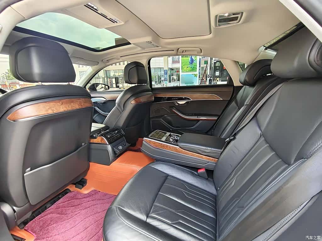 Audi A8L, 2020 13