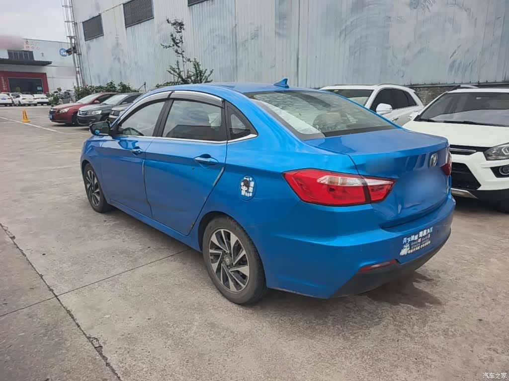Changan V7, 2016 все фото
