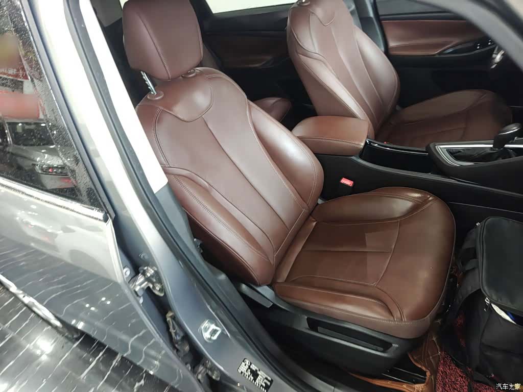 Buick GL6, 2018 25