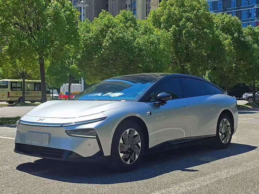 Xpeng P7