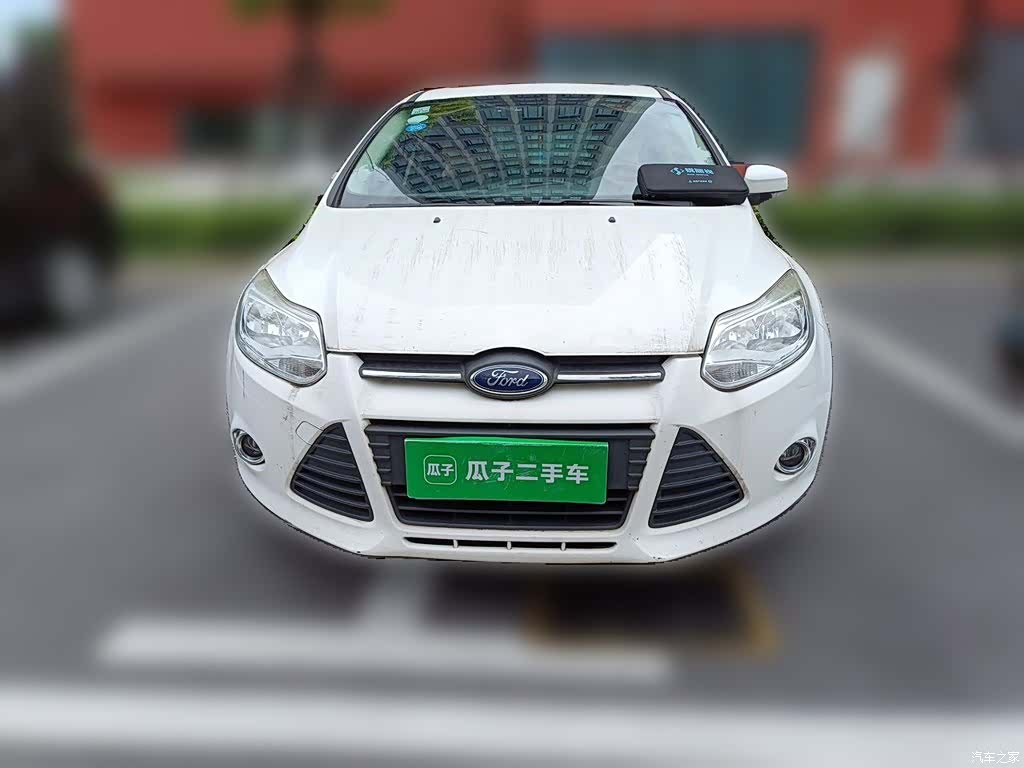 Ford Focus, 2014 24