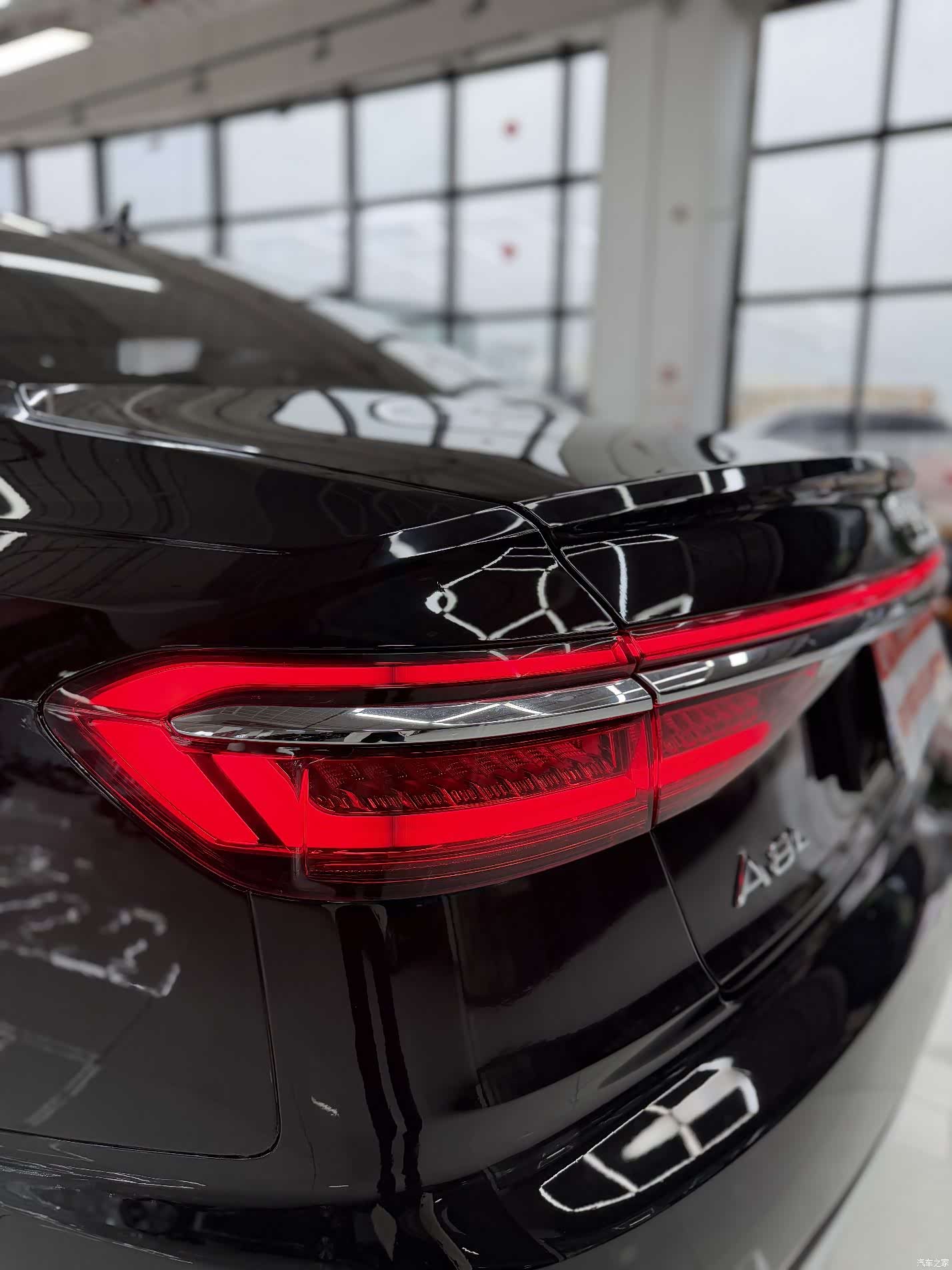 Audi A8L, 2019 16
