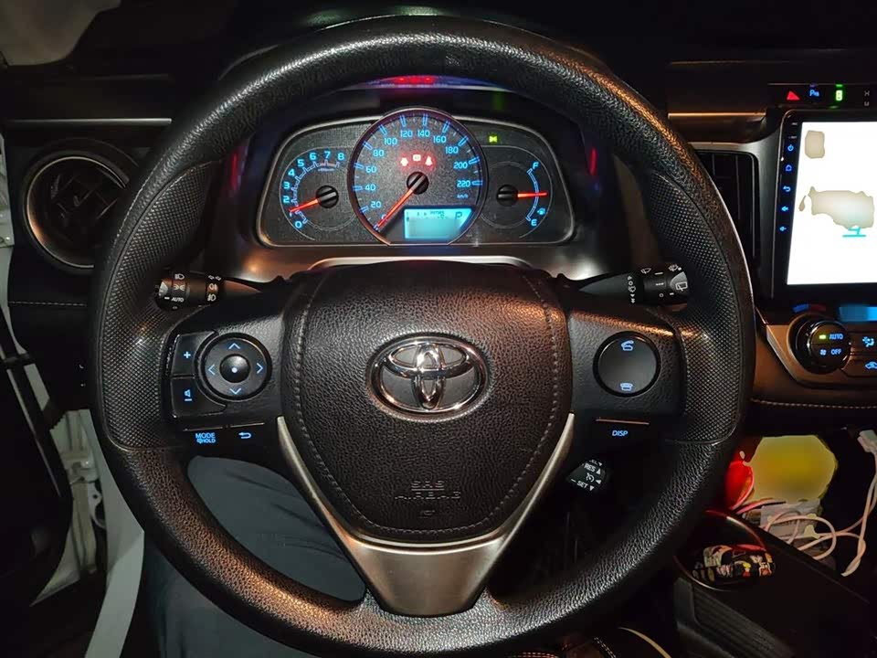 Toyota RAV4 Rongfang
