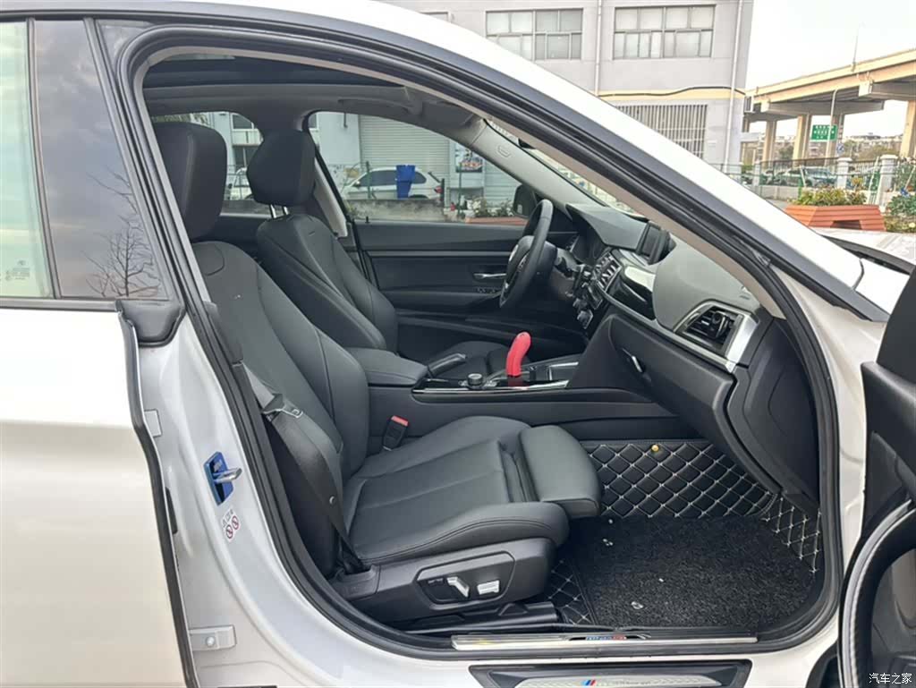 BMW 3 Series, 2018 24