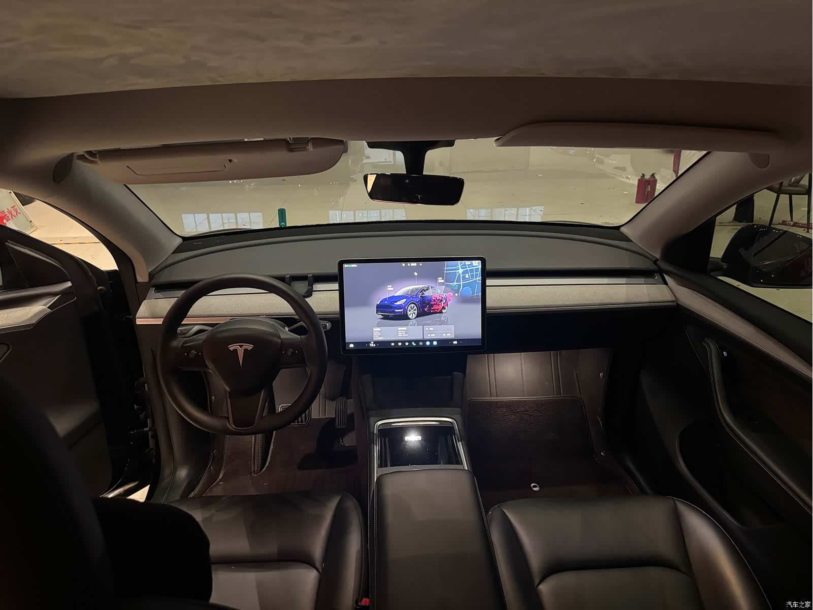 Tesla Model Y, 2024 8