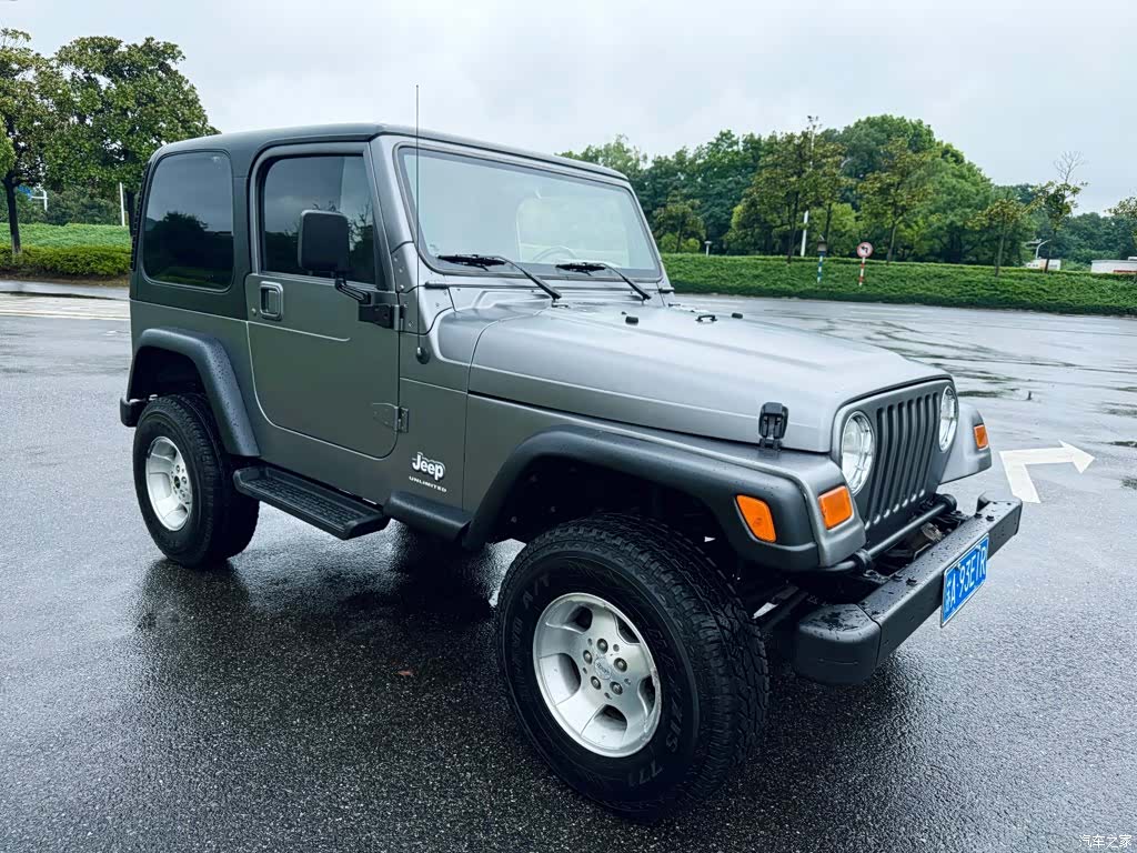Jeep Wrangler, 2004 4
