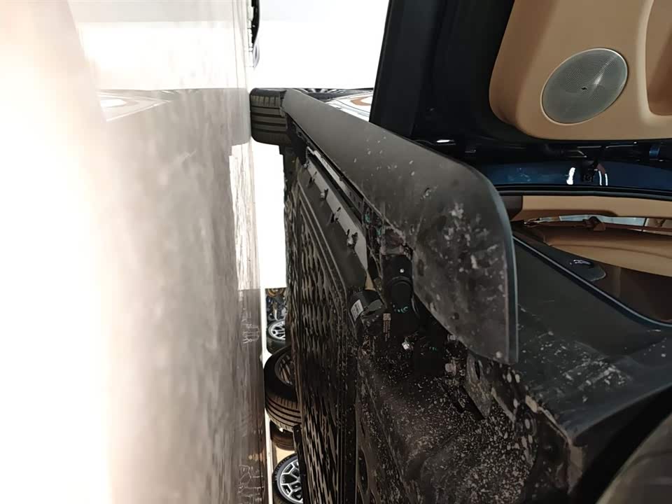 AITO Ask the world M9